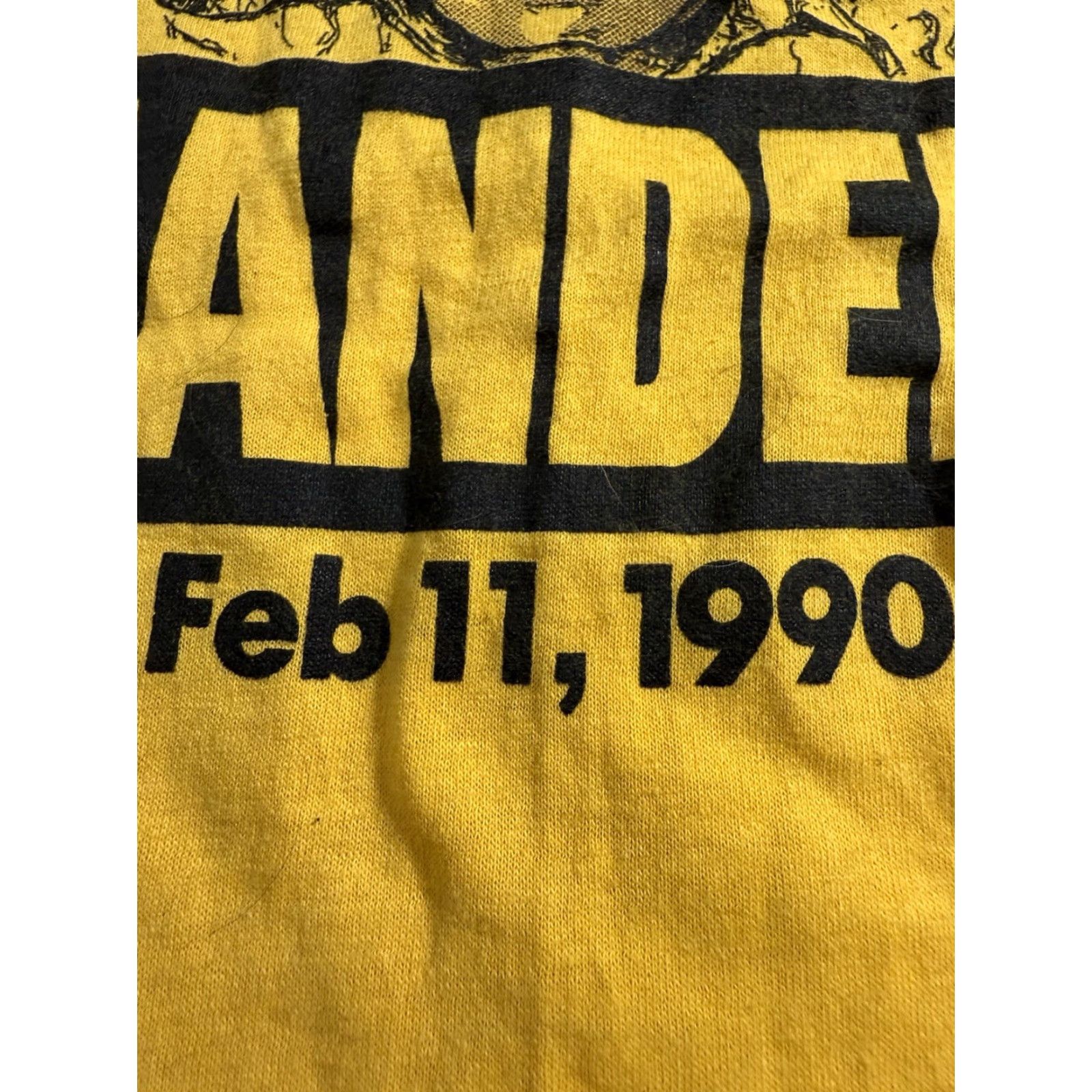 Vintage VINTAGE Nelson Mandela Shirt Mens L Yellow 1990s USA 90s T-Shirt Size US L / EU 52-54 / 3 - 6 Thumbnail