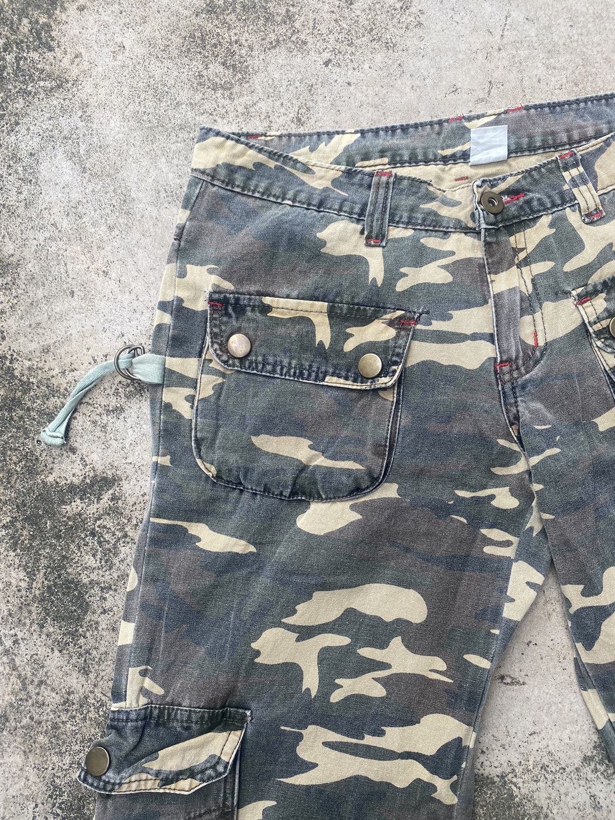 If Six Was Nine × Japanese Brand Flare Jeans Camo Cargo Bondage Bush Pants Low Rise Size US 29 - 8 Thumbnail