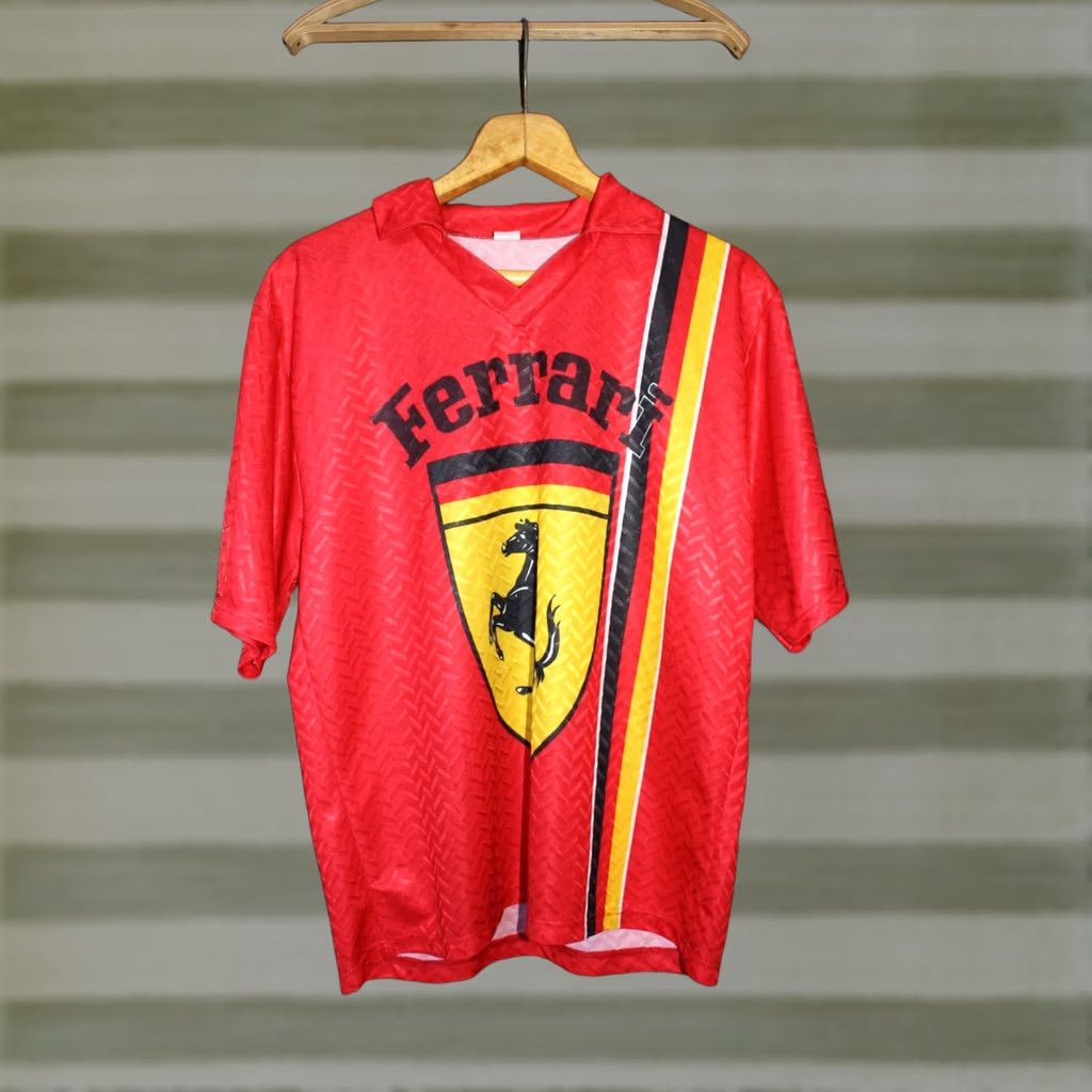 Ferrari VINTAGE Ferrari World Champion Red T-Shirt XL Unisex Adults Shirt Mens Women Size US XL / EU 56 / 4 - 1 Thumbnail