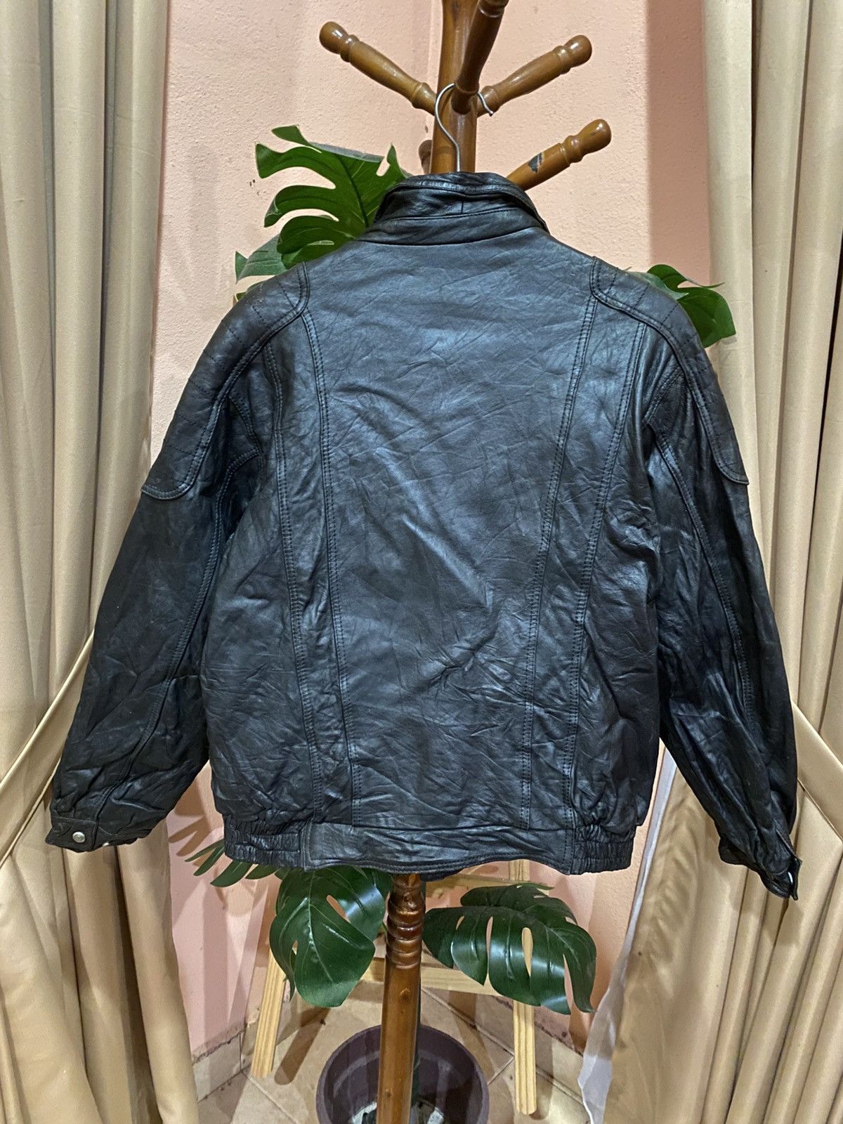 Other Mr. GracEray Classic Black Leather Jacket - Vintage Men’s Size US M / EU 48-50 / 2 - 9 Thumbnail