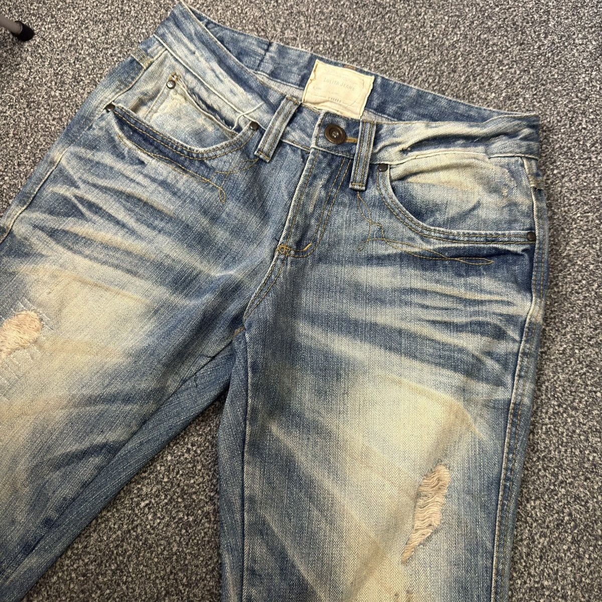 Beauty Beast Lolita Flared Distressed Exotic Heavy Faded Denim Jeans Size US 29 - 4 Thumbnail
