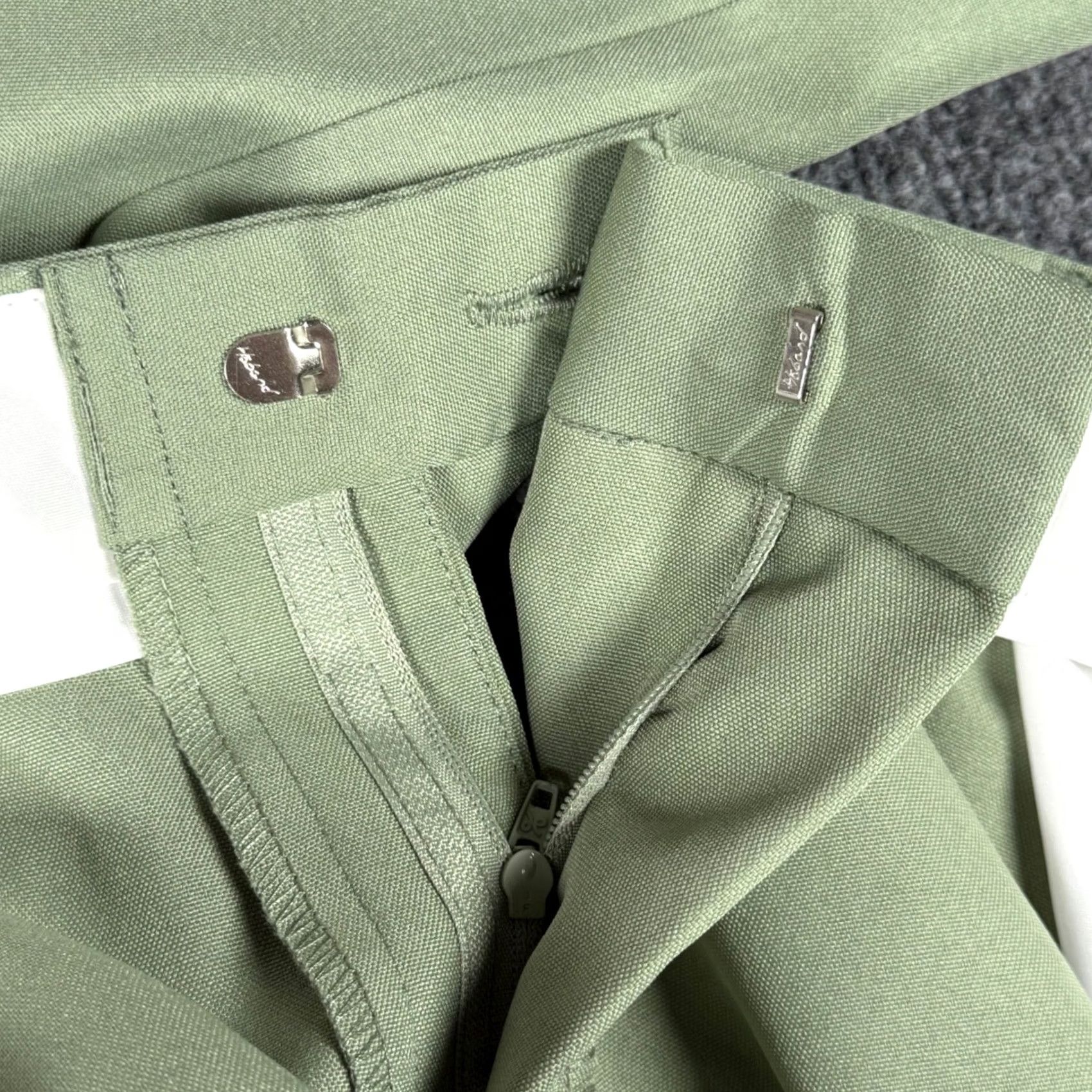 Haband VINTAGE Haband Dress Pants Men 44x28.25 Green Flat Front Easy Care Wrinkle Resistant Professional Workwear Long Retro 80s Size US 44 / EU 60 - 5 Thumbnail