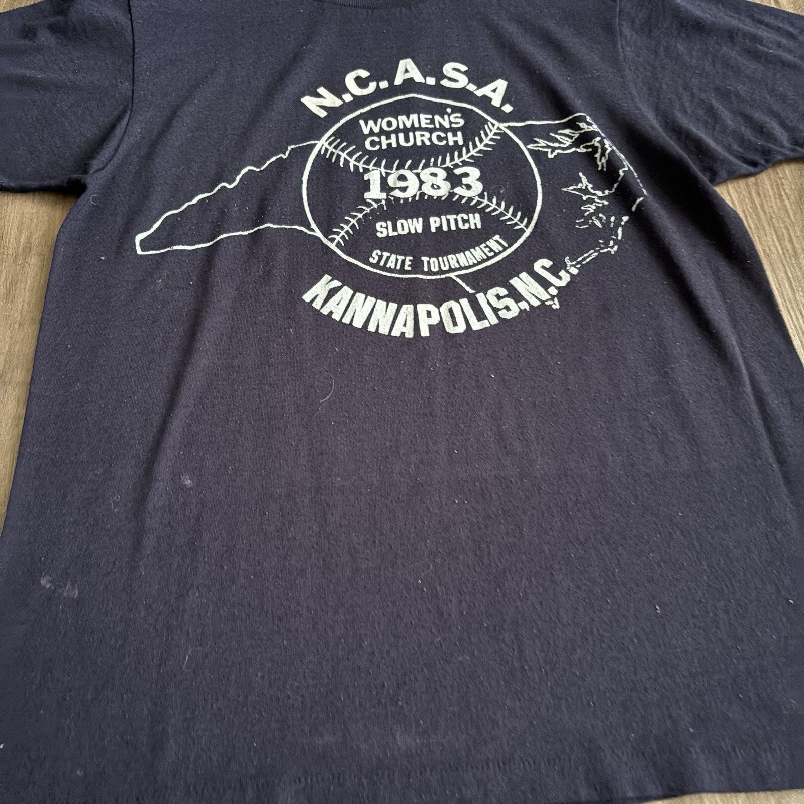 Vintage Vintage 1980s Paper Thin Burnout Navy Blue T-Shirt Size S Size US S / EU 44-46 / 1 - 6 Thumbnail