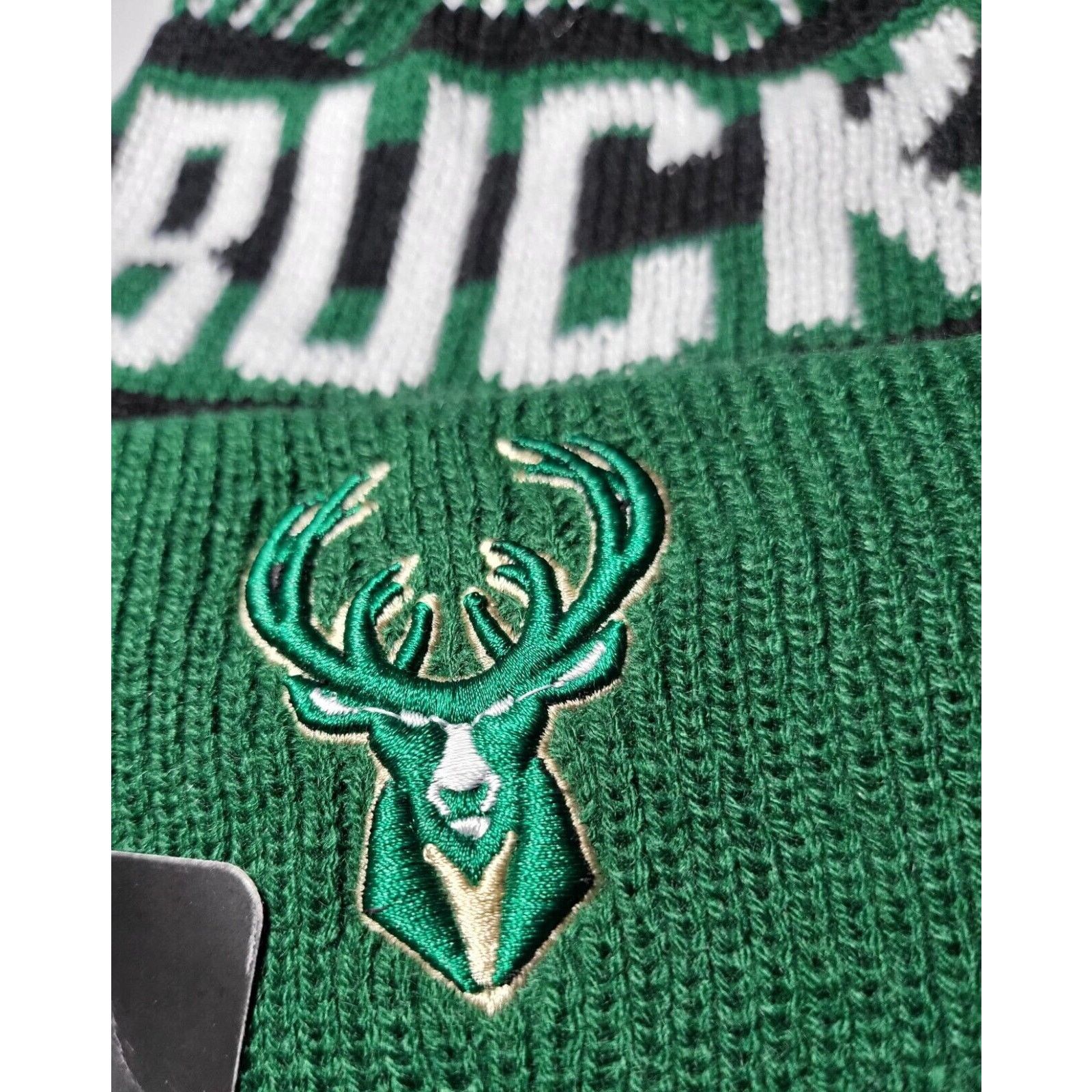 Other NWT Milwaukee Bucks Striped Knit Sports Beanie Fleece Lined Size ONE SIZE - 2 Thumbnail