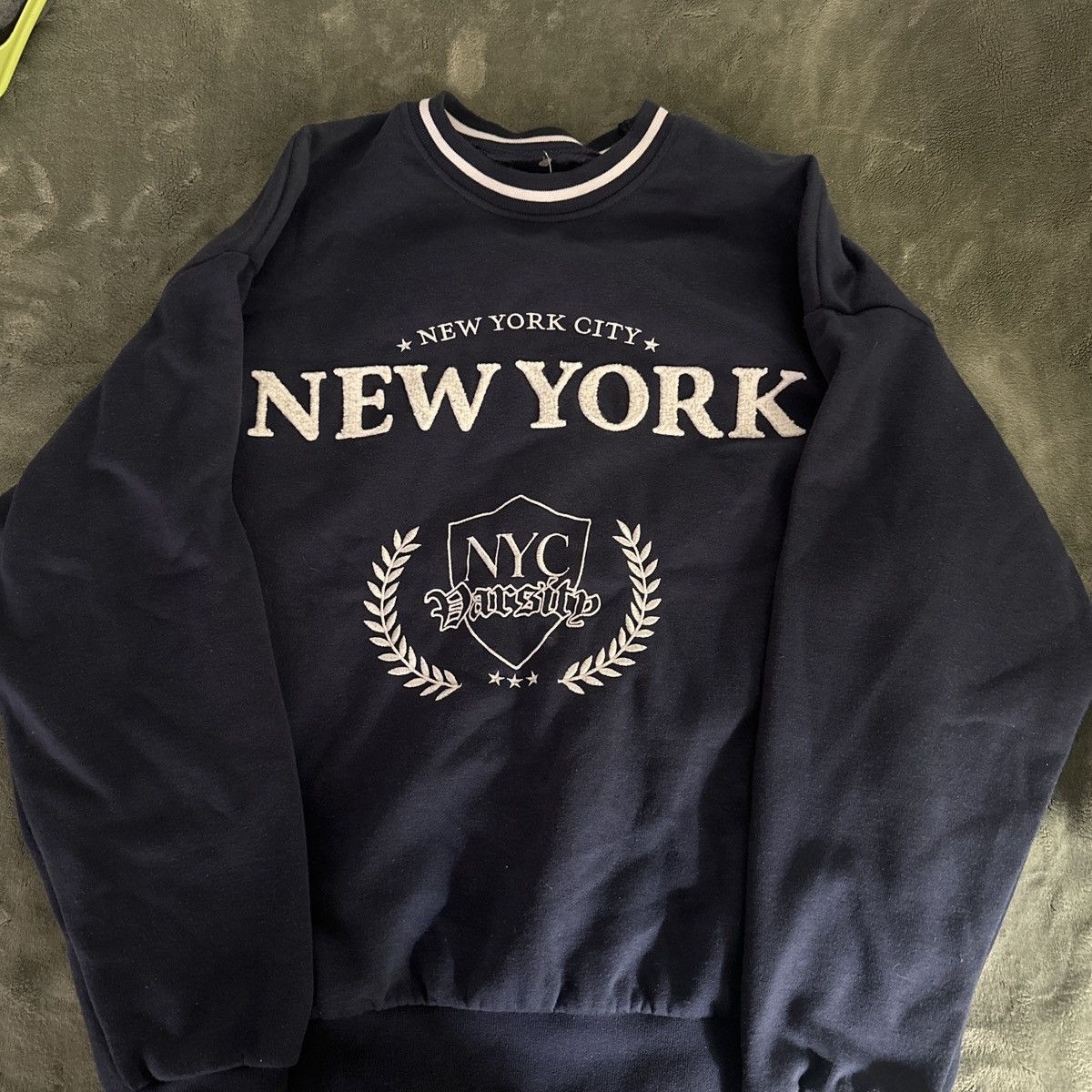 Gildan New York Sweatshirt Size US M / EU 48-50 / 2 - 1 Thumbnail