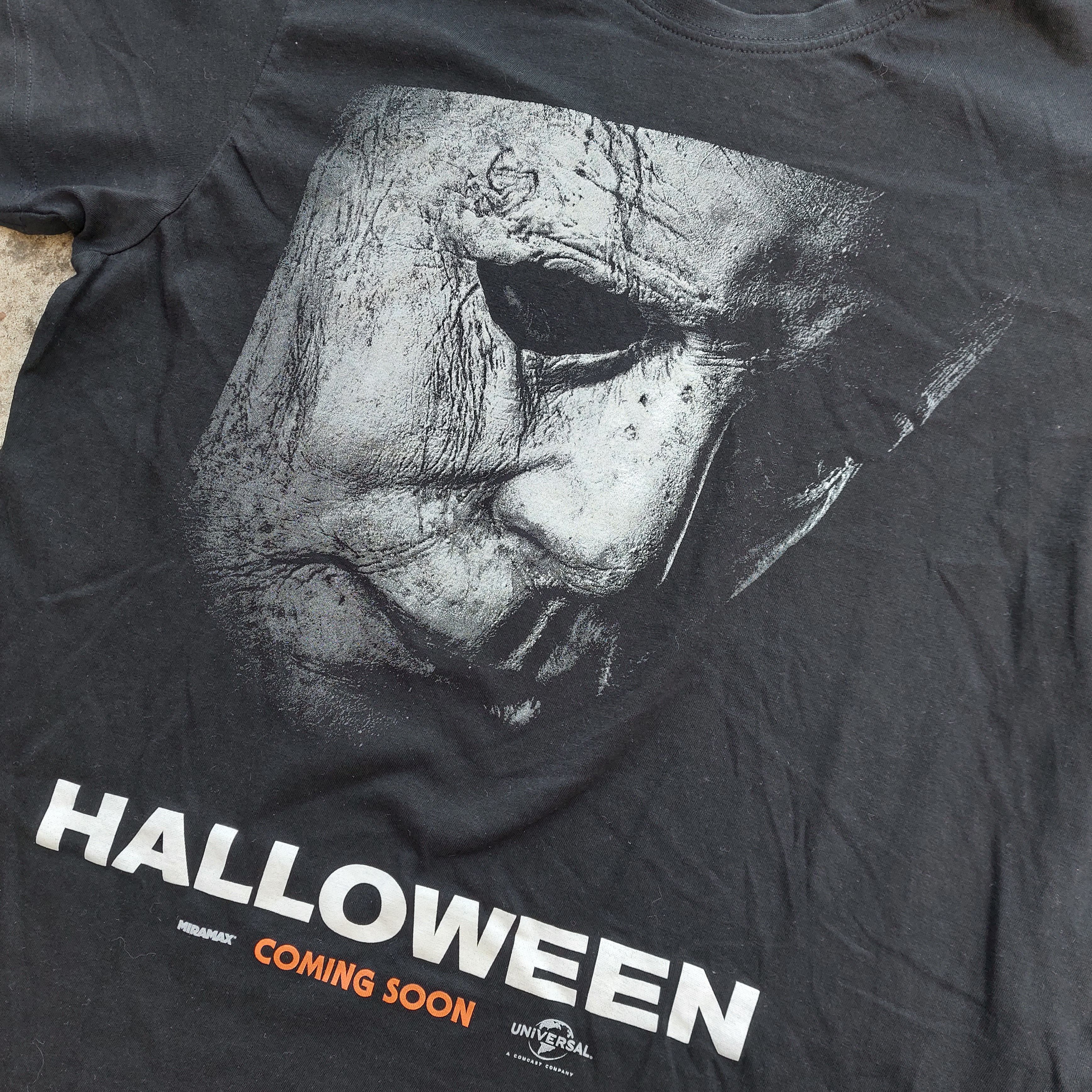 Clique × Universal Studios halloween horror movie tshirt michael myers slasher tee Size US M / EU 48-50 / 2 - 4 Thumbnail