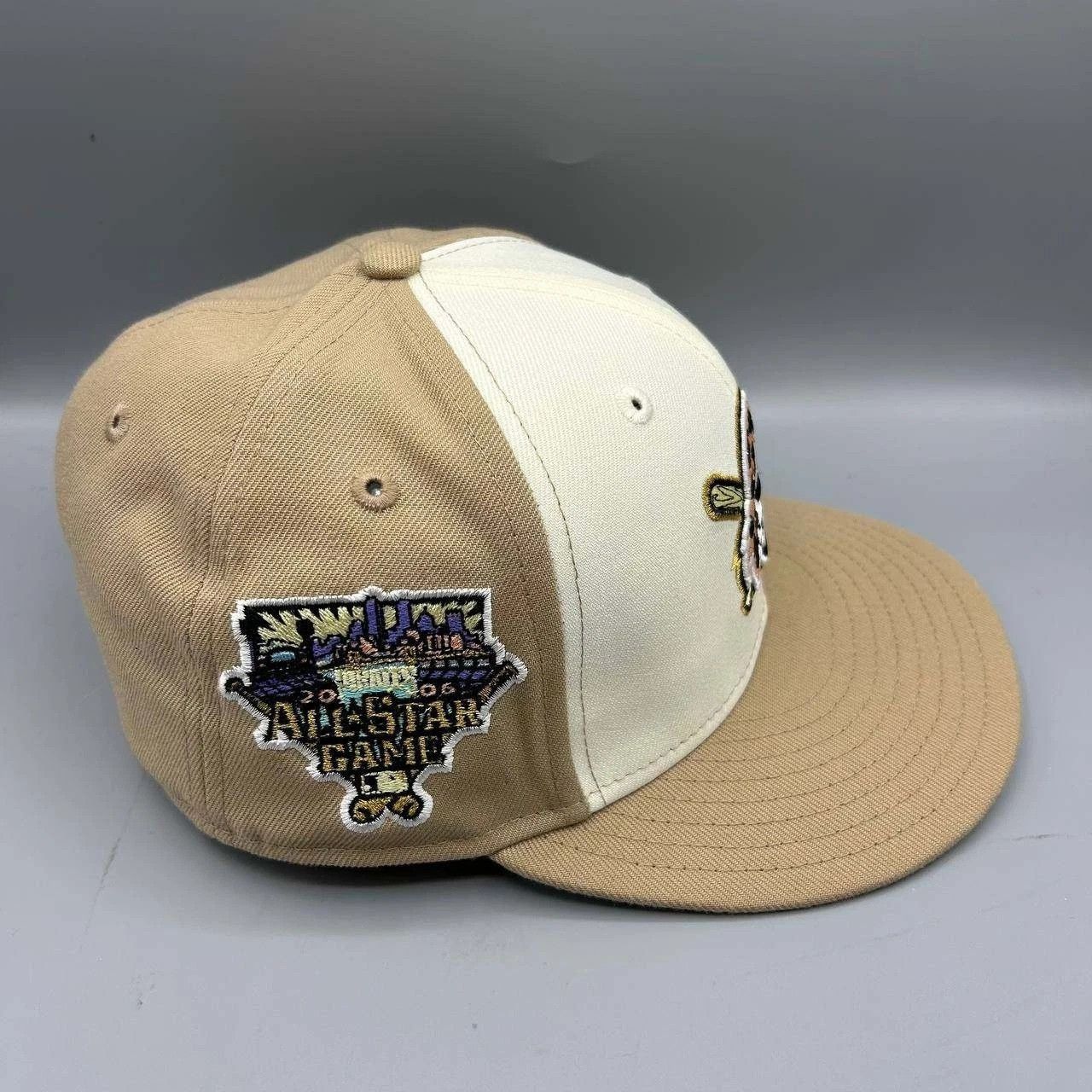 New Era Pittsburgh Pirates Hat Men 7 3/8 Beige White MLB Fitted Cap Size ONE SIZE - 7 Thumbnail