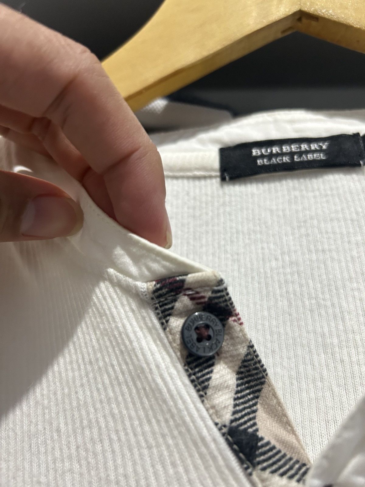 Burberry Y2K Vintage Burberry longsleeve Tee White Size US M / EU 48-50 / 2 - 5 Thumbnail