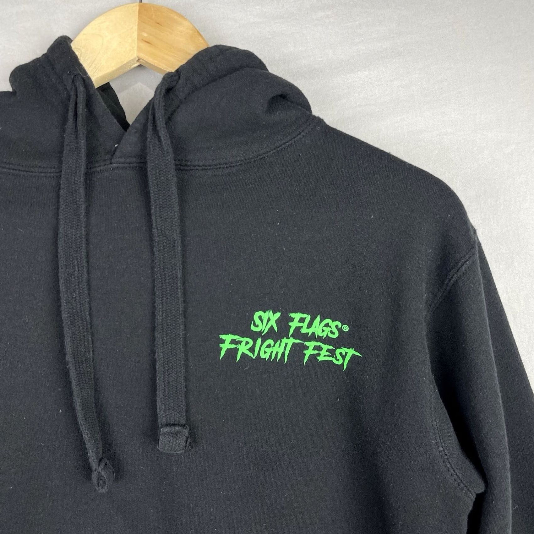 Vintage Fright Fest Hoodie Six Flags Mens Small Black Horror Sweatshirt Size US S / EU 44-46 / 1 - 2 Thumbnail