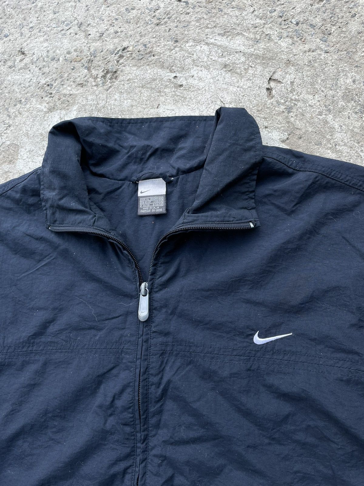 Nike Vintage Nike Y2k Nylon Track Drill Windbreaker OG Jacket Size US L / EU 52-54 / 3 - 5 Thumbnail