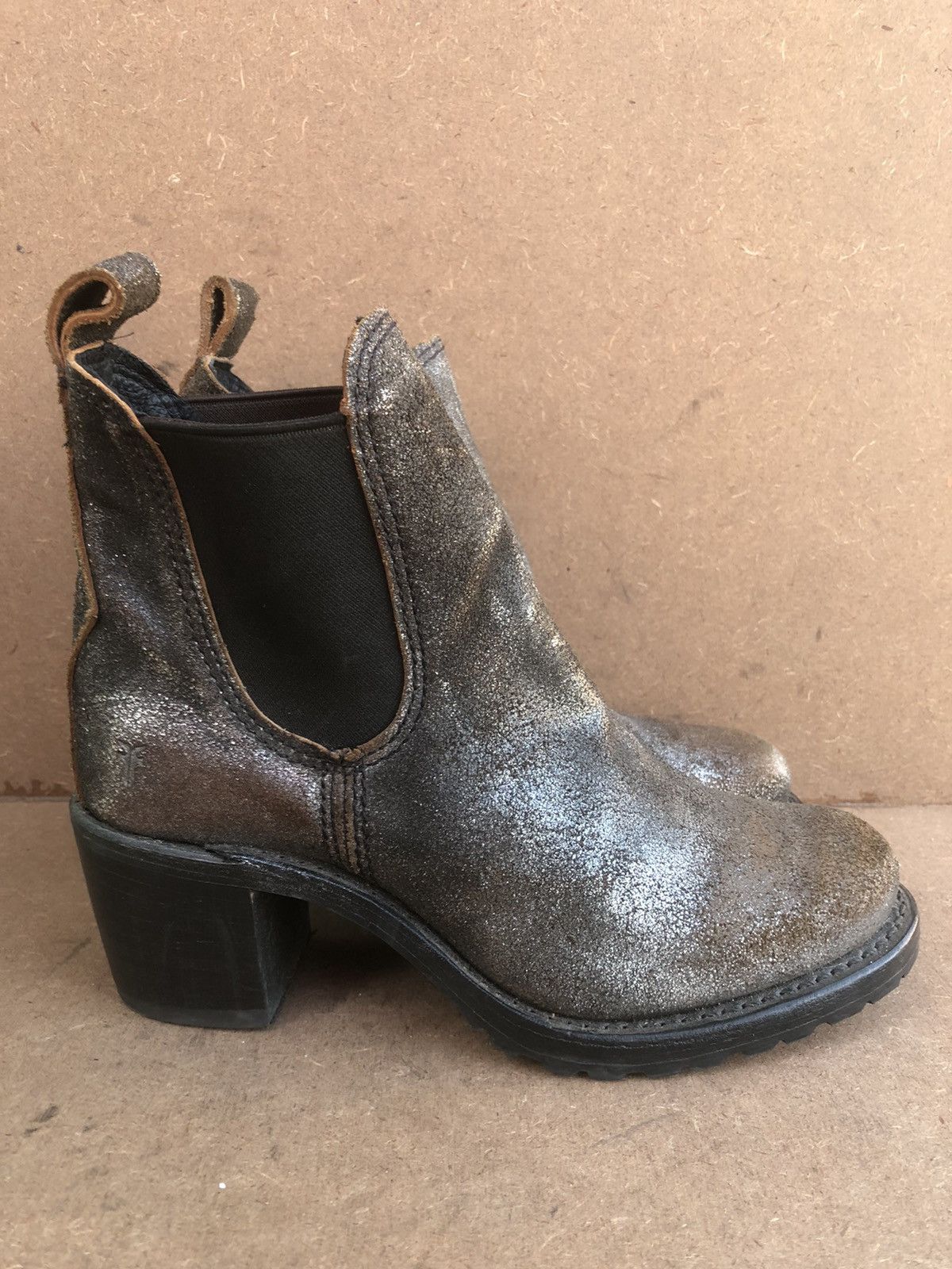 Frye FRYE Grey Suede Chelsea Boots Size US 7.5 M Made In 🇺🇸 Size US 7.5 / IT 37.5 - 3 Thumbnail