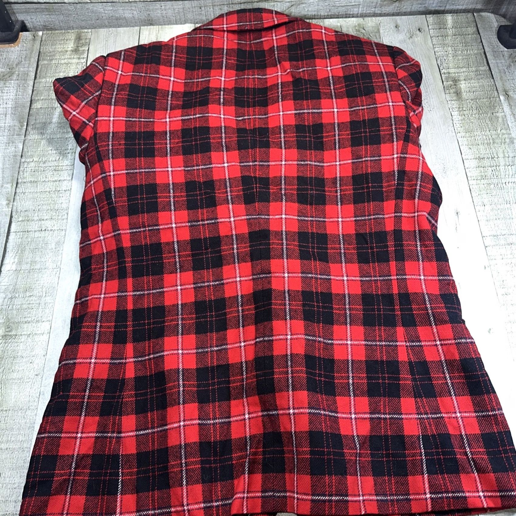 Pendleton VINTAGE Pendleton Blazer Wool 100% Tweed Red Plaid Gold Buttons Size 12 Womens Jacket Size XL / US 12-14 / IT 48-50 - 8 Thumbnail