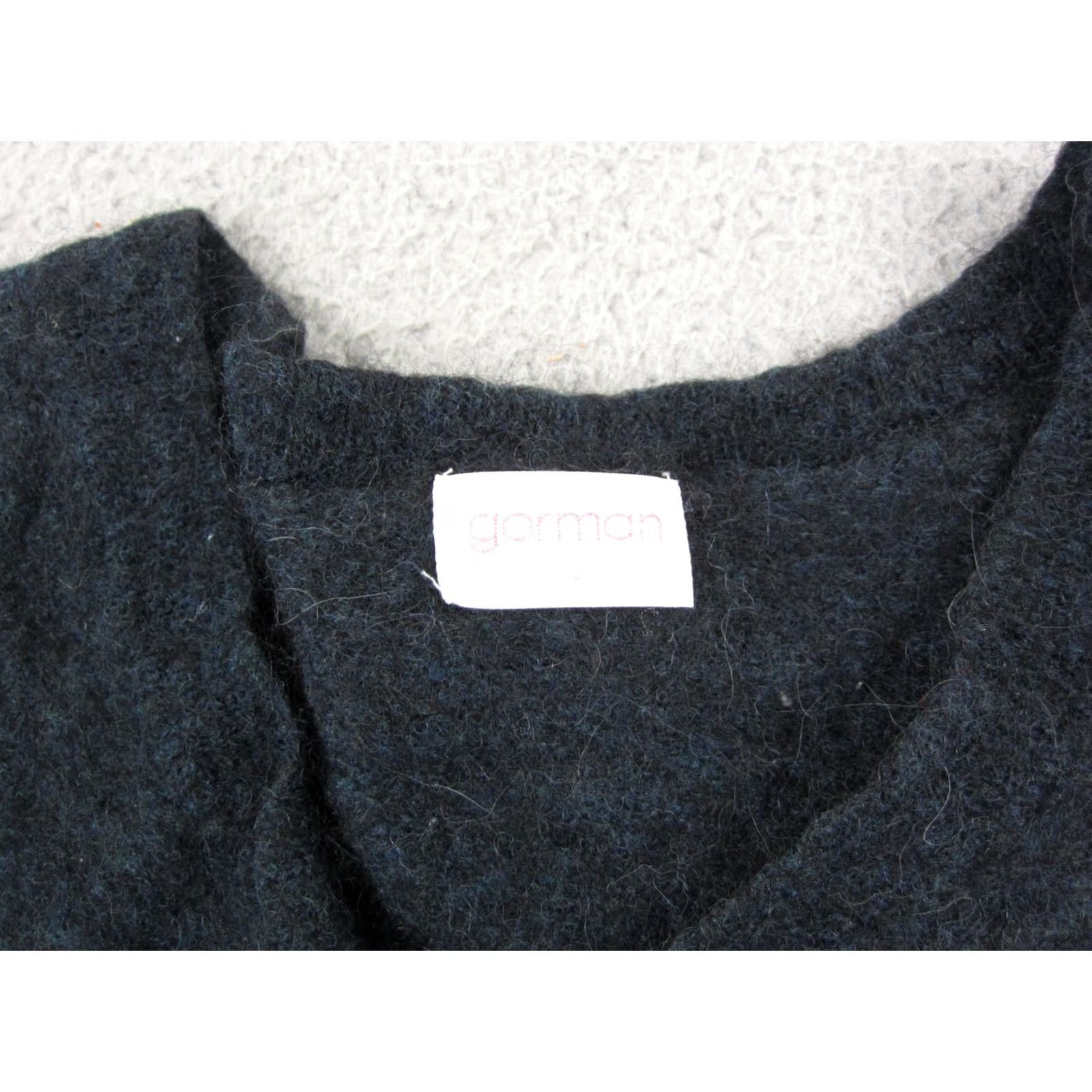 Vintage Gorman Sweater Womens Large Pink 100% Wool Crew Neck Long Sleeve 90s Pullover Shrunk Casual Rib Knit Accents Button Ladies Size L / US 10 / IT 46 - 2 Thumbnail