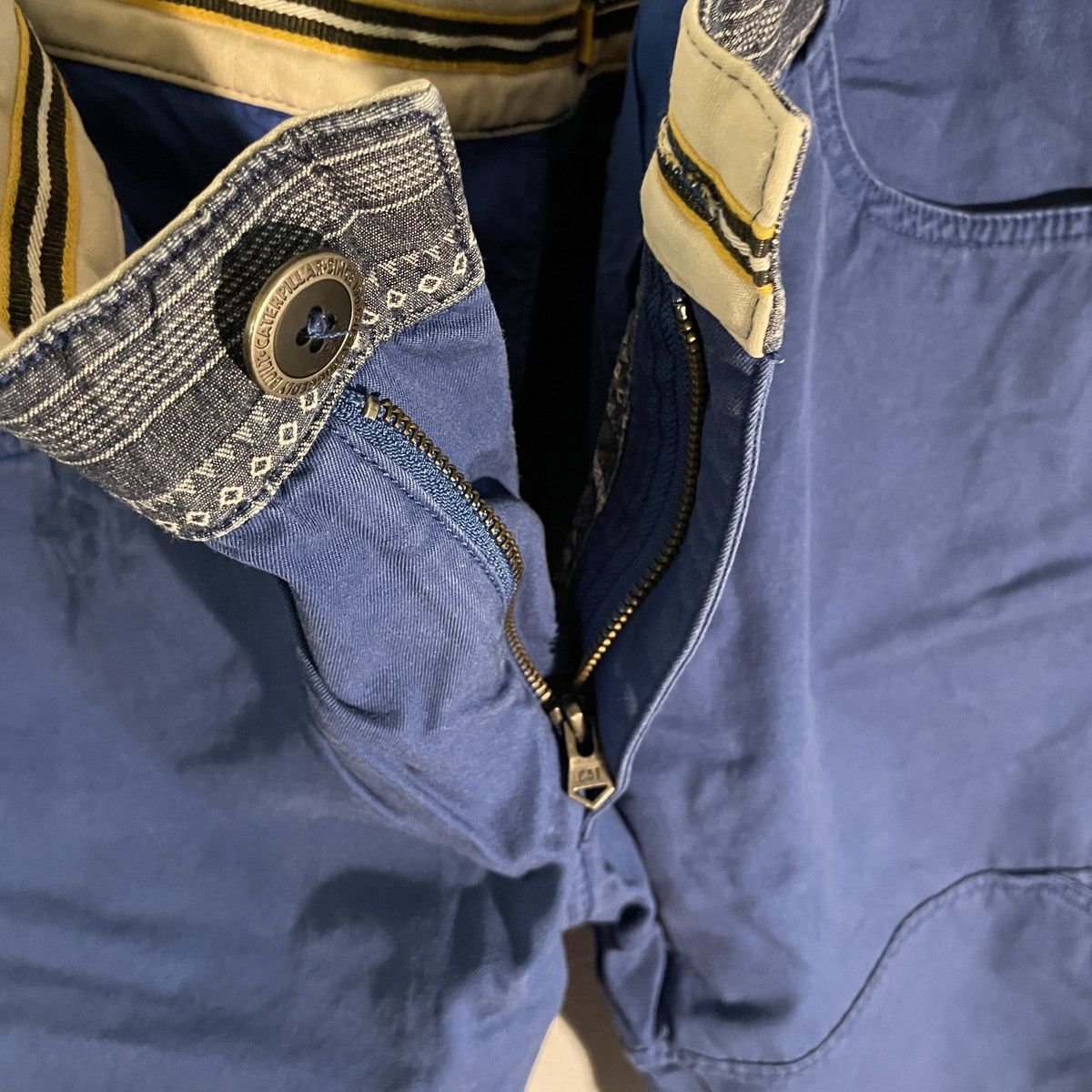Caterpillar × Vintage CAT Caterpillar Blue Pattern Work Shorts Men’s Size 36 Size US 36 / EU 52 - 5 Thumbnail