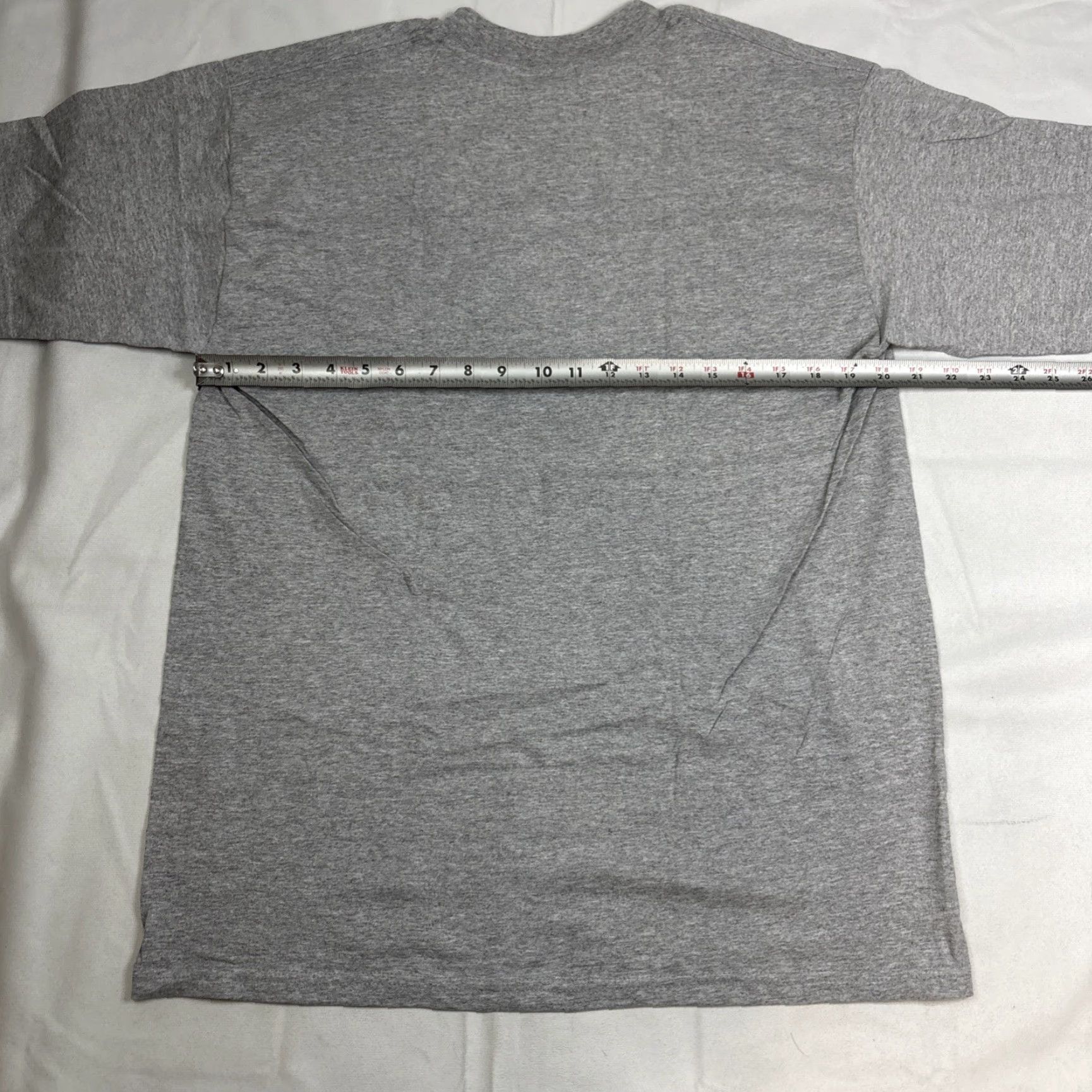Gildan Gildan T Shirt Men’s Large Gray Bells Are Ringing The Musical Promotional Mens L Gray Music Broadway Patterned Short Sleeve Size US L / EU 52-54 / 3 - 6 Thumbnail