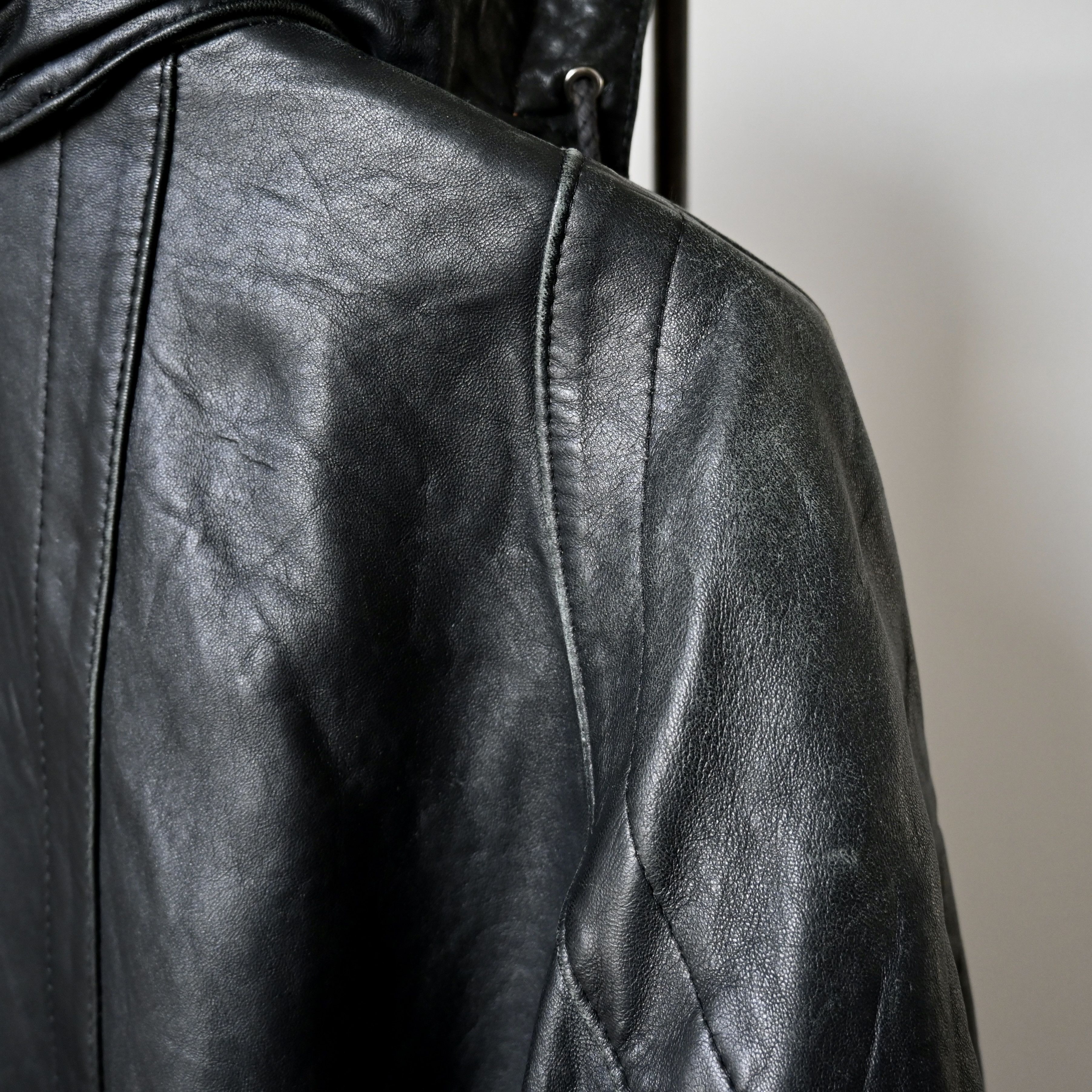 Vintage VTG 1990s VENETTI lamb leather parka, made in Australia Size US L / EU 52-54 / 3 - 6 Thumbnail