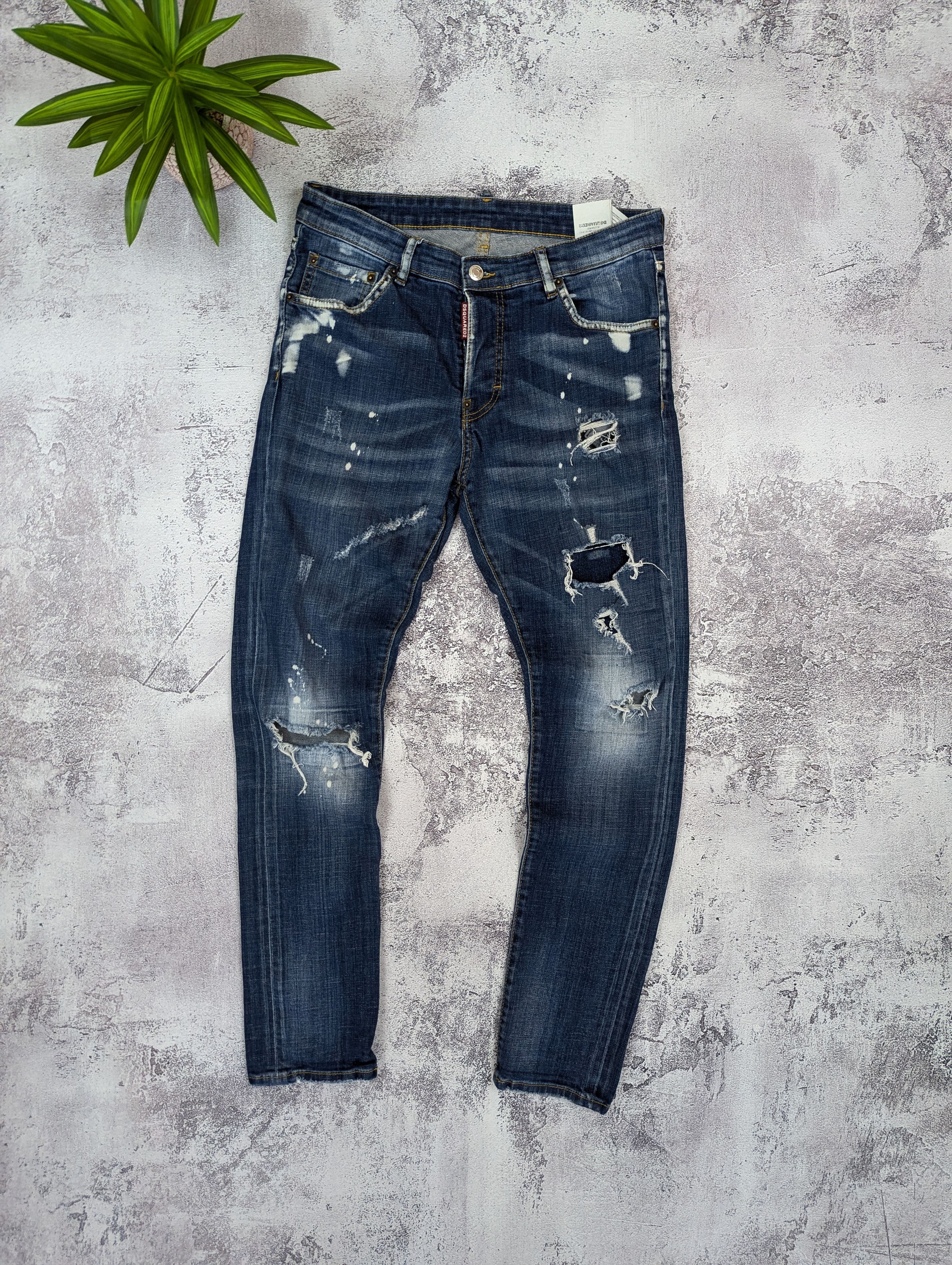 Dsquared2 Dsquared2 Skinny Dan Distressed Jeans Size US 33 - 1 Thumbnail