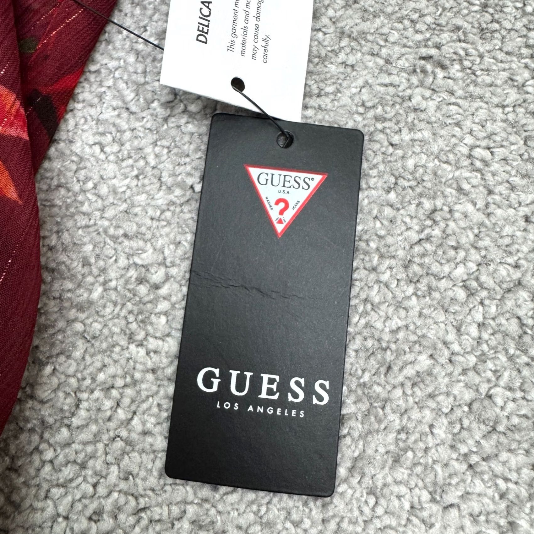 Guess GUESS Wrap Dress 0 Long Sleeve Floral Red V-Neck Knee Length NWT Size XS / US 0-2 / IT 36-38 - 6 Thumbnail