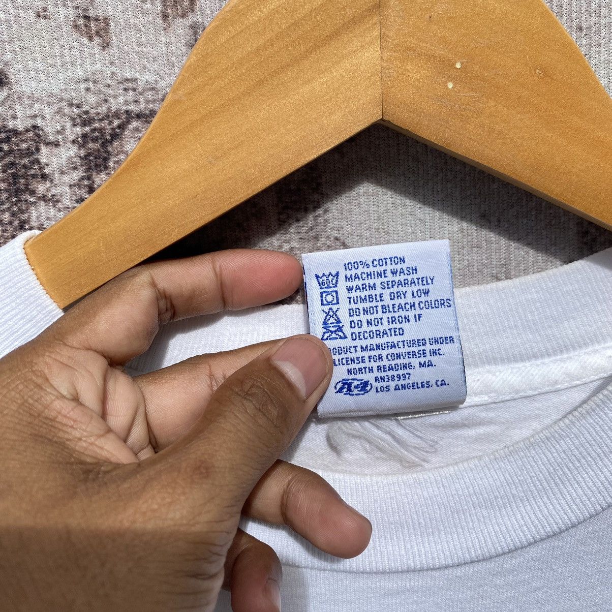 Converse Vintage 90s Dennis Rodman Converse Shirt Dennis Rodman NBA Size US M / EU 48-50 / 2 - 12 Thumbnail