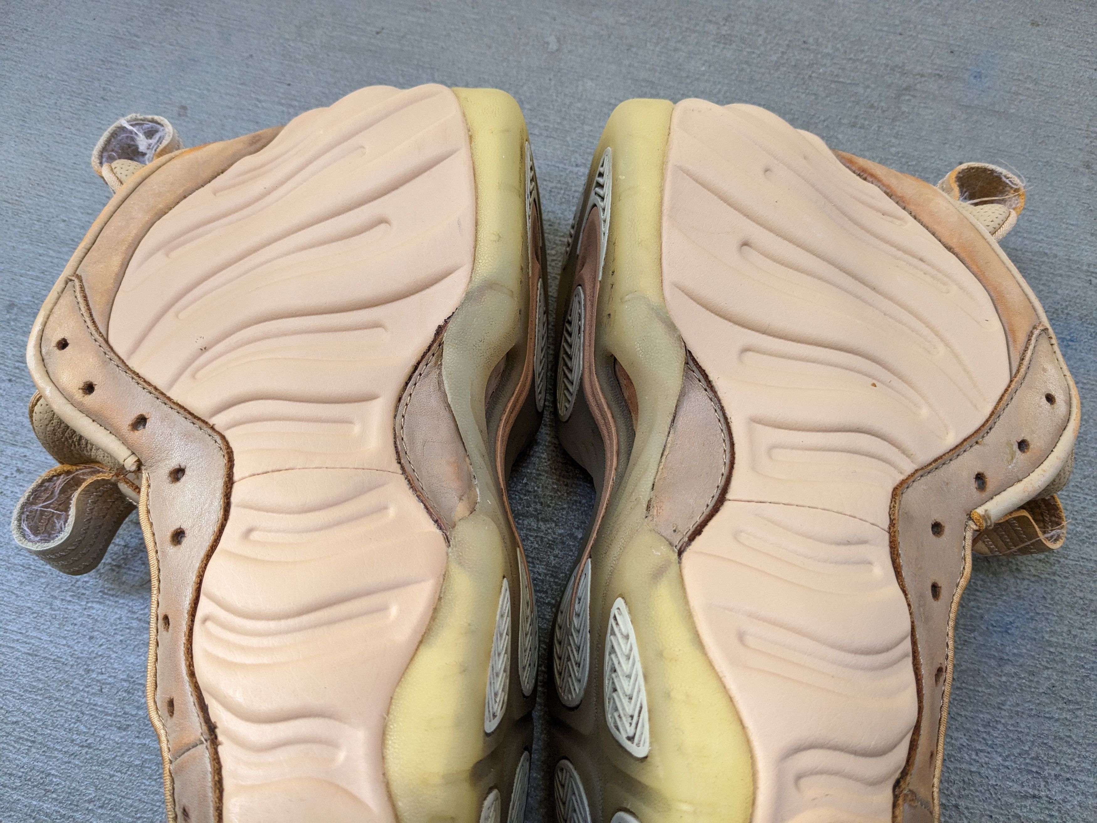 Nike NIKE Air Foamposite Pro Vachetta Tan 8.5 Leather 920377-200 Size US 8.5 / EU 41-42 - 8 Thumbnail
