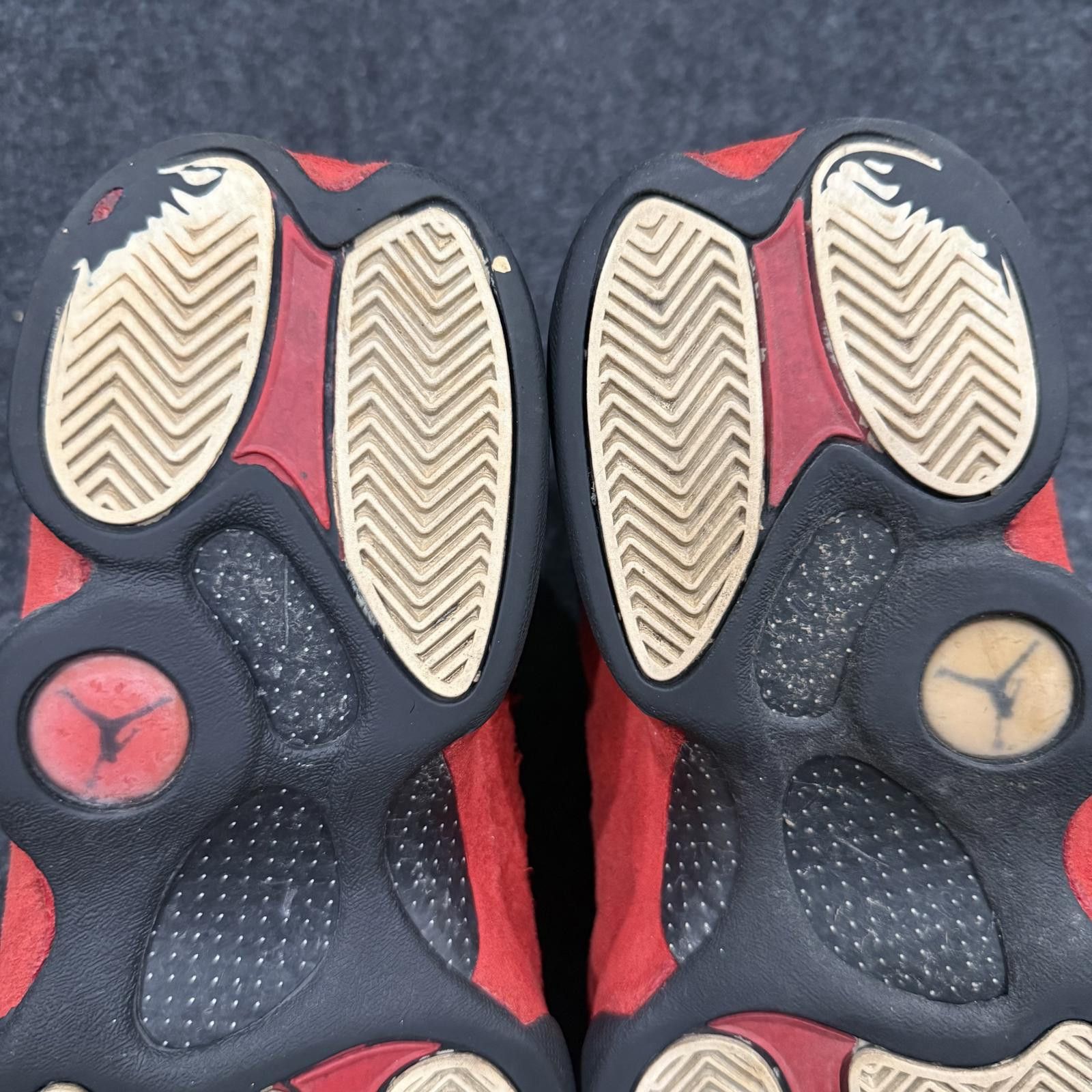 Jordan Brand Jordan 13 Shoes Men's 9.5 Red Bred 2004 Size US 9.5 / EU 42-43 - 7 Thumbnail