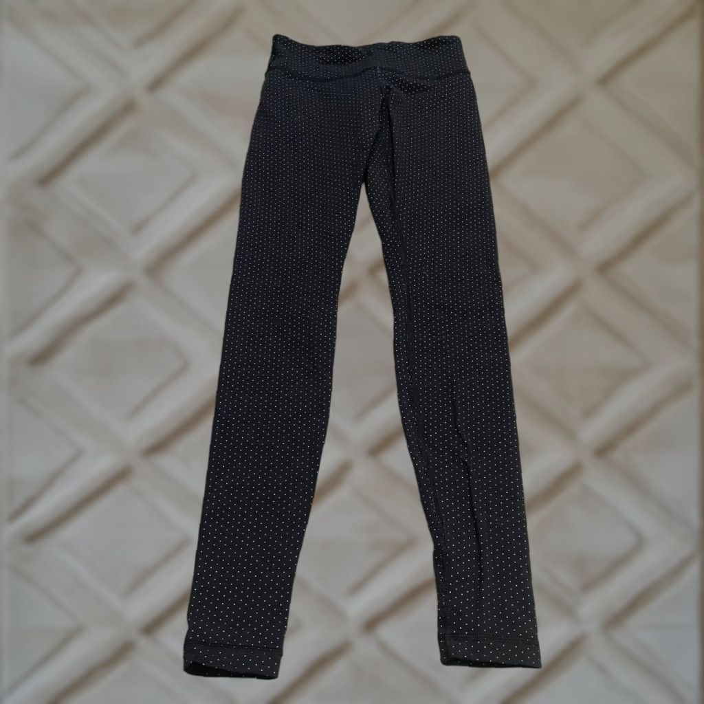 Lululemon Lululemon Compression Leggings Womens 4 Black Polka Dot Active Yoga Gym 24x30 Size 27" / US 4 / IT 40 - 1 Thumbnail