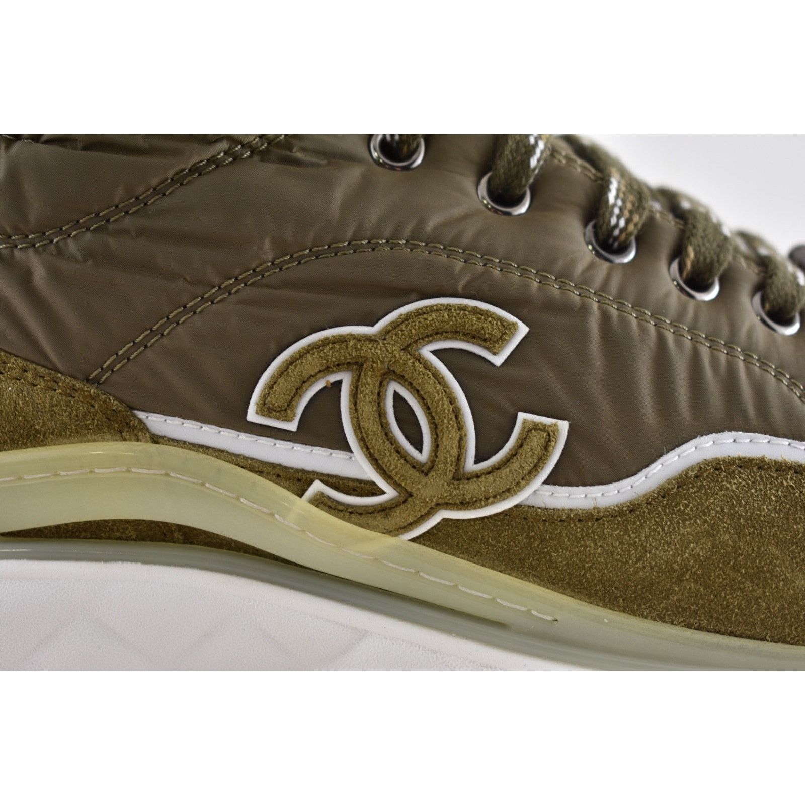 Chanel Chanel 19B Green Quilted Platform CC Logo High Top Trainer Size US 11 / EU 44 - 4 Thumbnail
