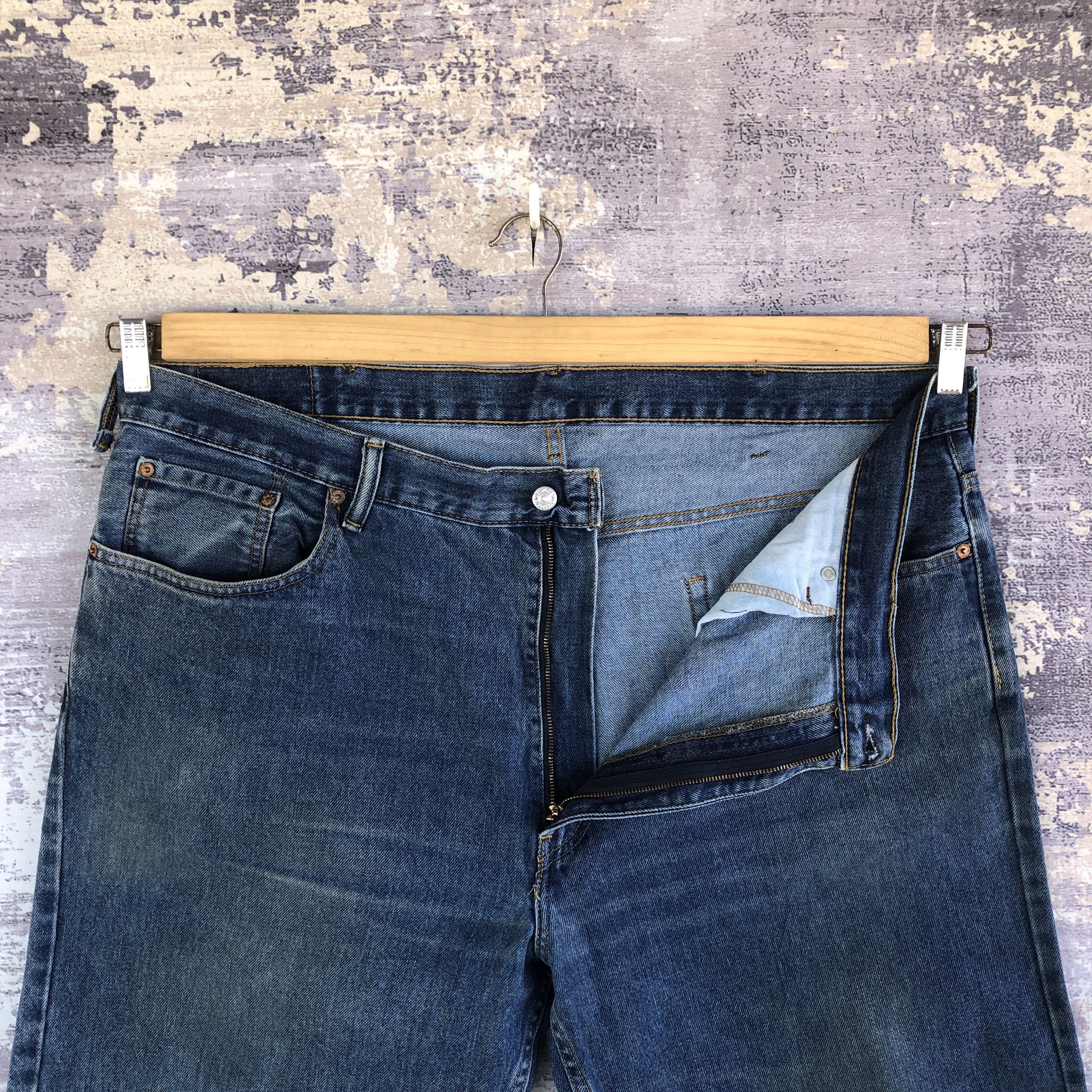 Levi's Vintage Levis 560 Baggy Jeans Dirty Levi's Light Wash Denim Size US 44 / EU 60 - 6 Thumbnail