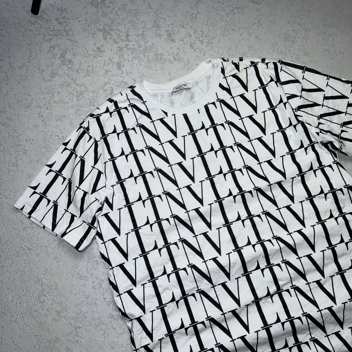 Valentino Valentino VLTN White Logo T Shirt Size US L / EU 52-54 / 3 - 4 Thumbnail
