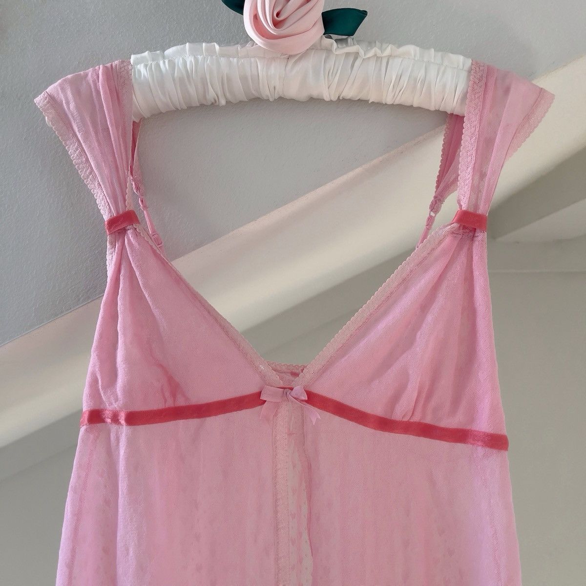 Victoria's Secret Victoria’s Secret Pink Heart Mesh Camisole (S) Size S / US 4 / IT 40 - 9 Thumbnail