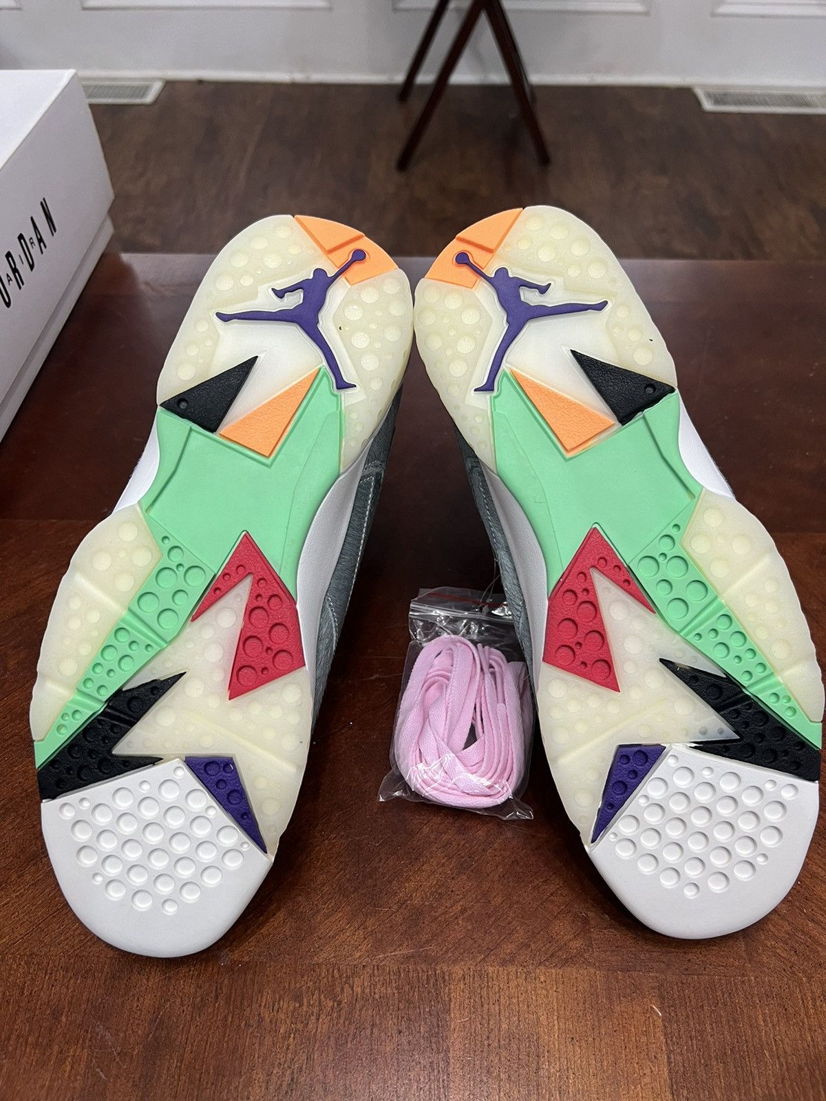Jordan Brand Air Jordan 7 Retro “Hare 2.0” Size US 11 / EU 44 - 5 Thumbnail