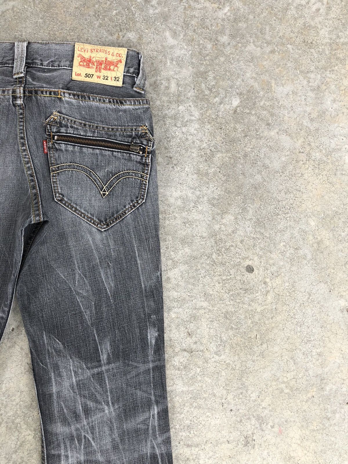 If Six Was Nine Y2k Levis Flared Jeans Distressed Jeans 507 Size US 31 - 10 Thumbnail