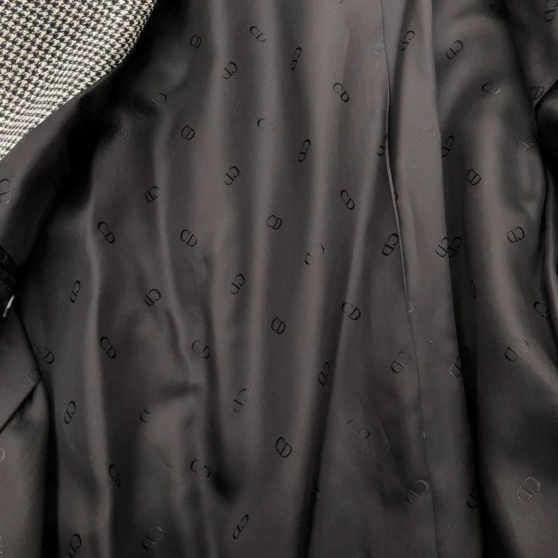 Dior Dior Qianniao metal check buckle coat 2501-Nextarrow Size US M / EU 48-50 / 2 - 8 Thumbnail