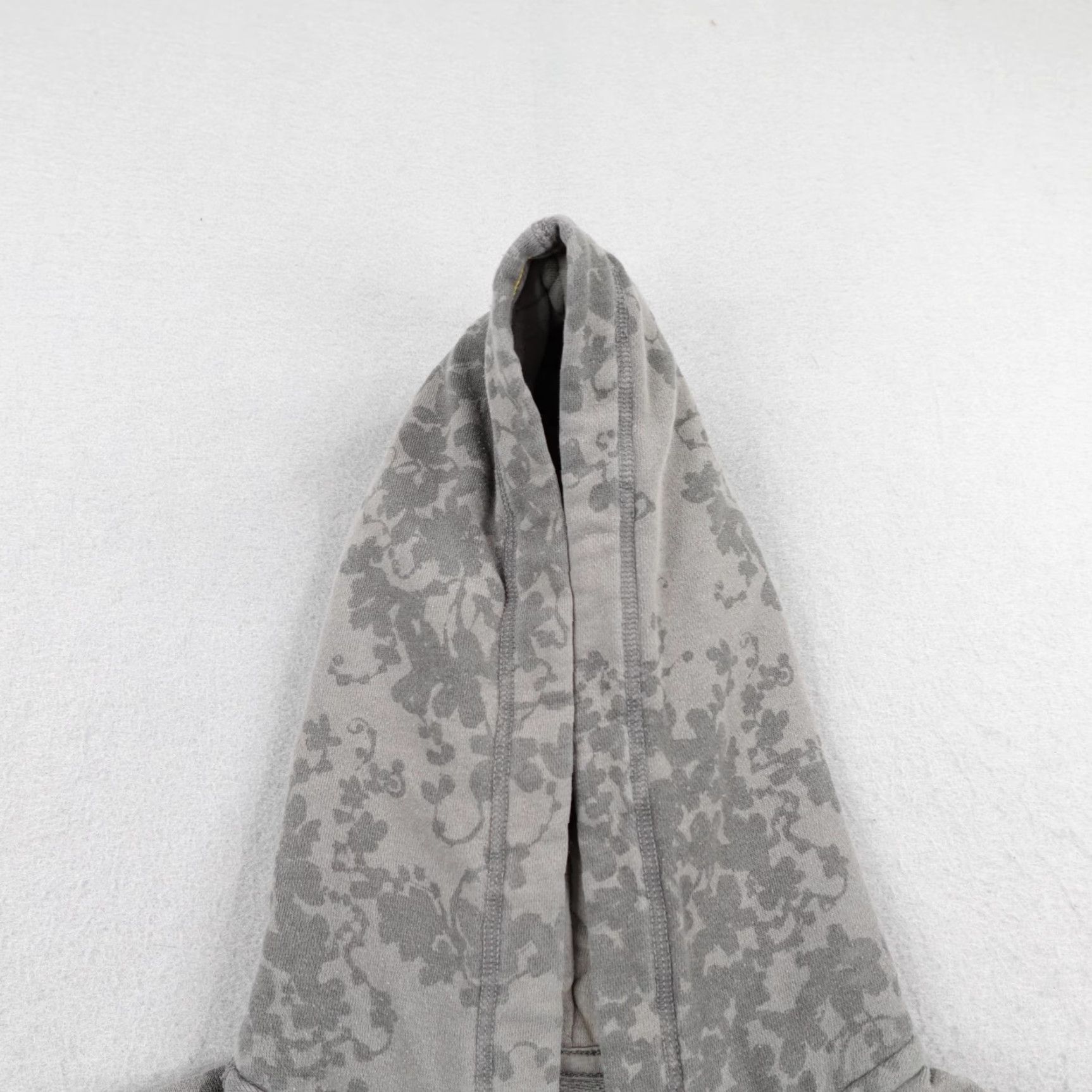 American Eagle Outfitters American Eagle Hoodie Womens Large Gray Floral Fleece Quilted Sweatshirt Zip Y2K Size L / US 10 / IT 46 - 2 Thumbnail
