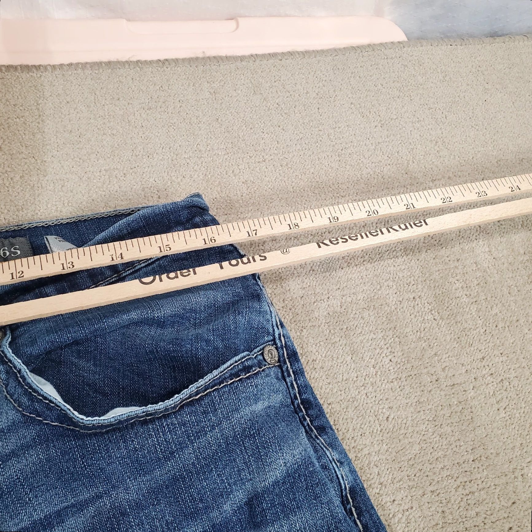 Vintage BKE Buckle Jeans Mens 36 Jeans Straight Leg Blue Medium Wash Denim Non-Vintage casual 30 in Inseam Buckle Logo Pockets Regular fit Mens Size US 36 / EU 52 - 3 Thumbnail