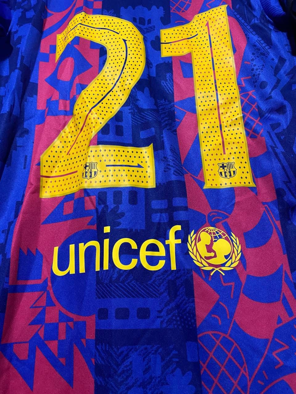 FC Barcelona 2021/22 Special Edition Jersey – De Jong 21