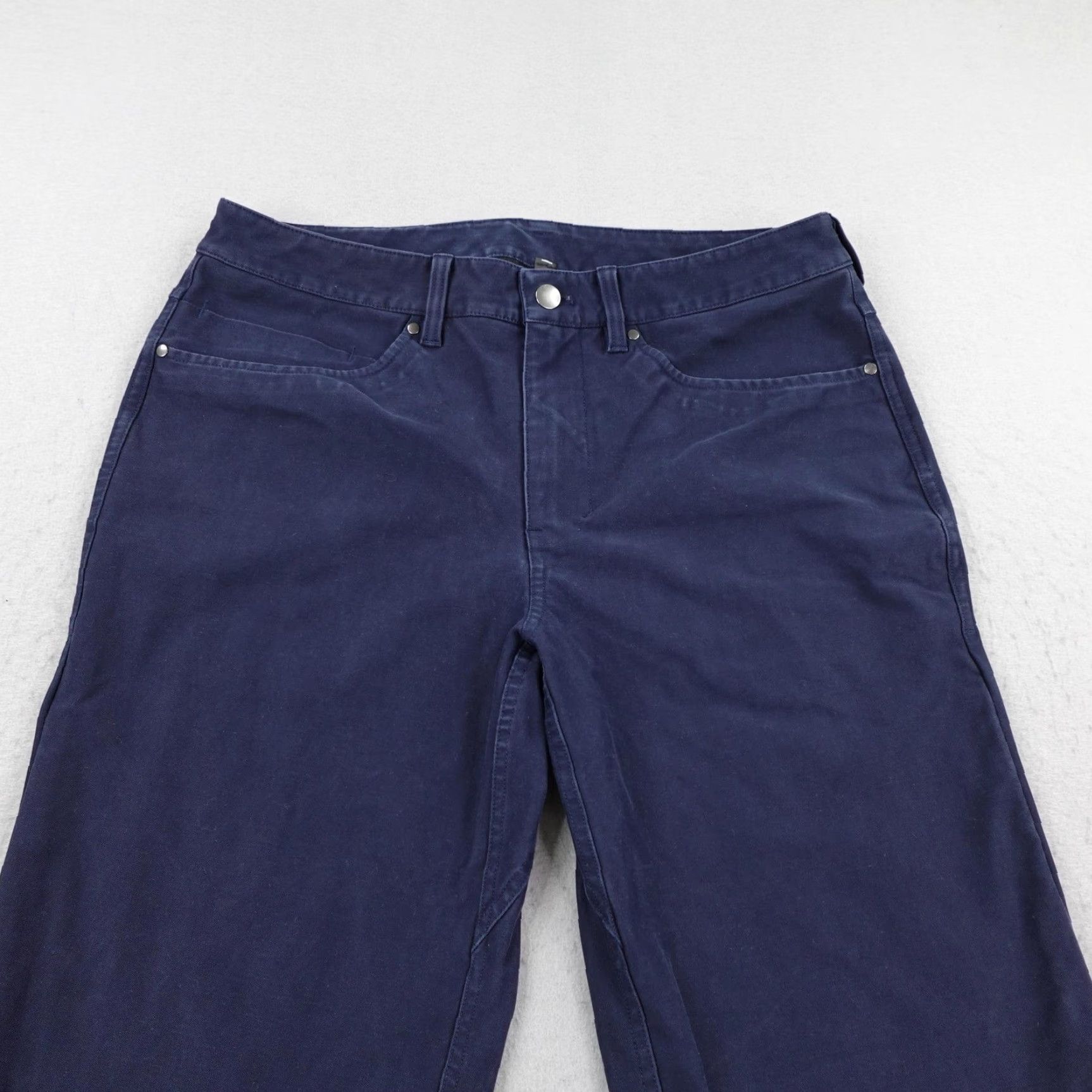 Lululemon Lululemon Pants Mens 32 ABC Crop Pant Relaxed Utilitech Chino Navy Blue Casual Workwear Size US 32 / EU 48 - 2 Thumbnail