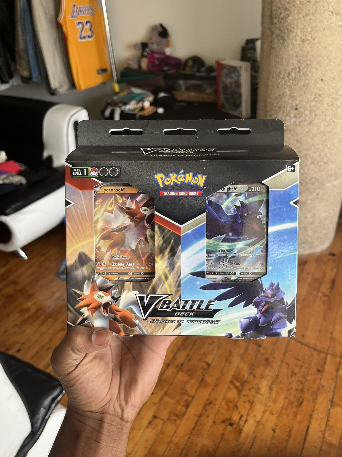 Pokemon Pokémon TCG: V Battle Deck: Lycanroc vs. Corviknight Size ONE SIZE - 2 Thumbnail