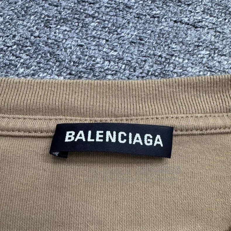 Balenciaga Balenciaga short sleeves Size US L / EU 52-54 / 3 - 2 Thumbnail