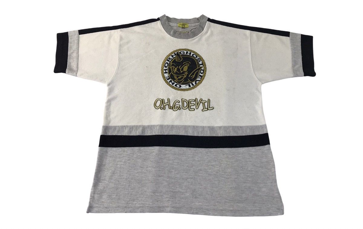 image of Vintage 90's One Horn Ghost Devil Embroidery Logo Tee T-Shirt in White, Men's (Size Large)