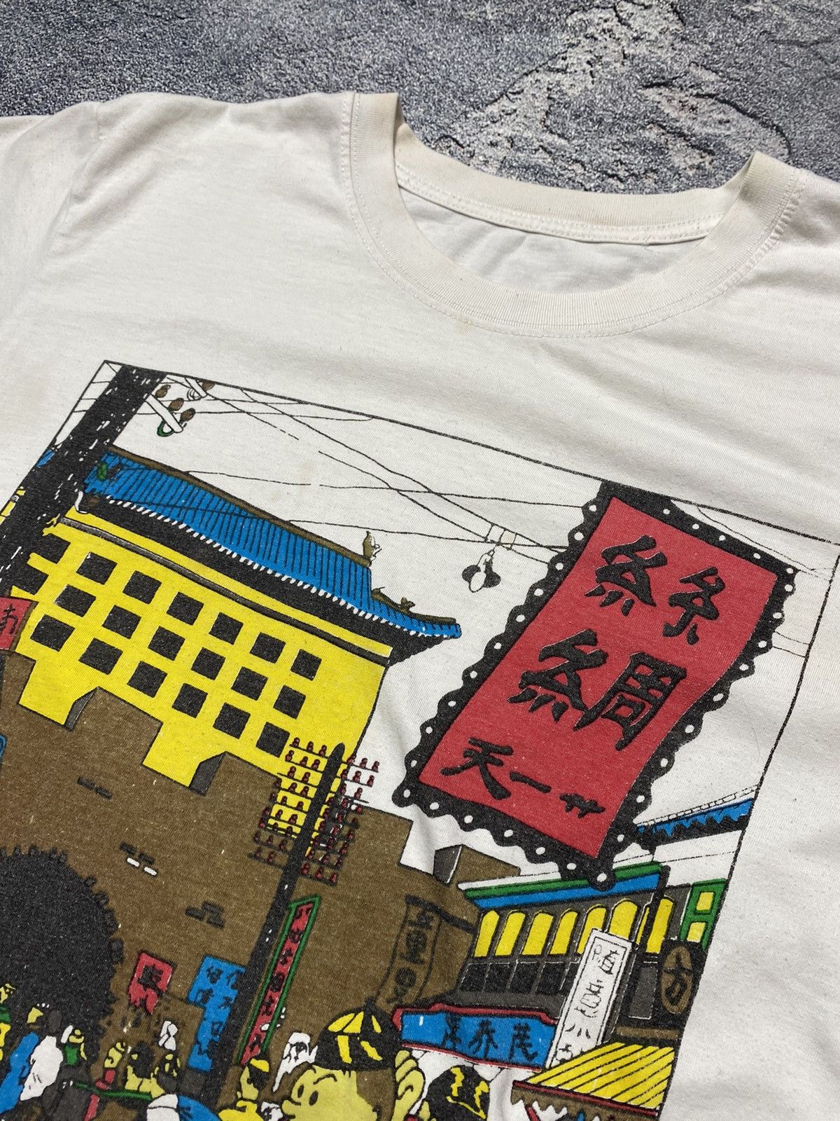 Cartoon Network × Vintage Vintage 90’s TinTin Adventures THE BLUE LOUIS Tshirt Size US M / EU 48-50 / 2 - 5 Thumbnail