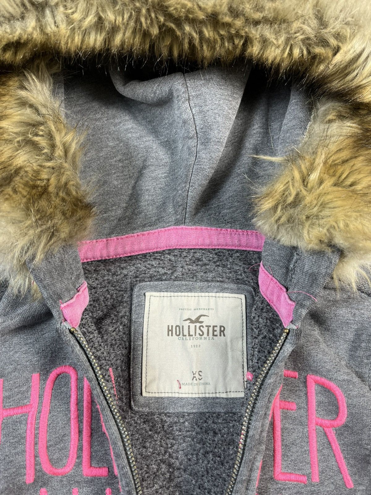 Hollister Hollister Y2K Fur Hoodie Grey Womens XS Fits S Size XS / US 0-2 / IT 36-38 - 7 Thumbnail