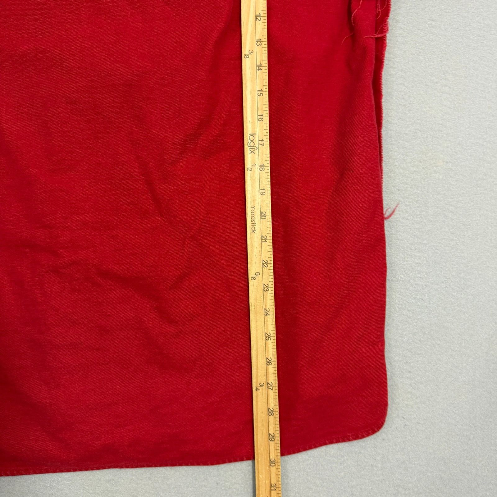 Vintage Vintage Woolrich Chamois Button Up Shirt Men's Large Red Size US L / EU 52-54 / 3 - 12 Thumbnail