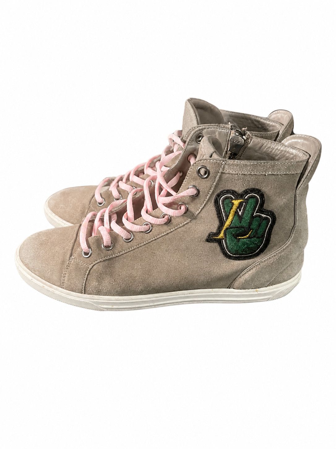 Louis Vuitton Louis Vuitton Beige Pink Monogram High Tops SZ 9.5 Size US 9.5 / EU 42-43 - 2 Thumbnail