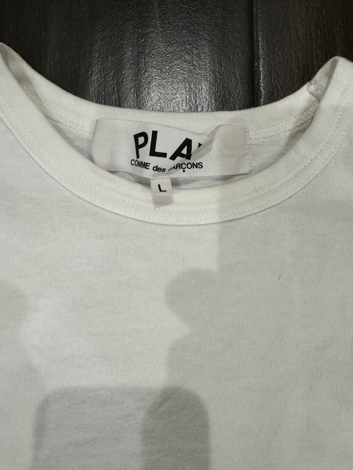 Comme des Garcons PLAY Play Comme Des Garçons size L Size US L / EU 52-54 / 3 - 3 Thumbnail