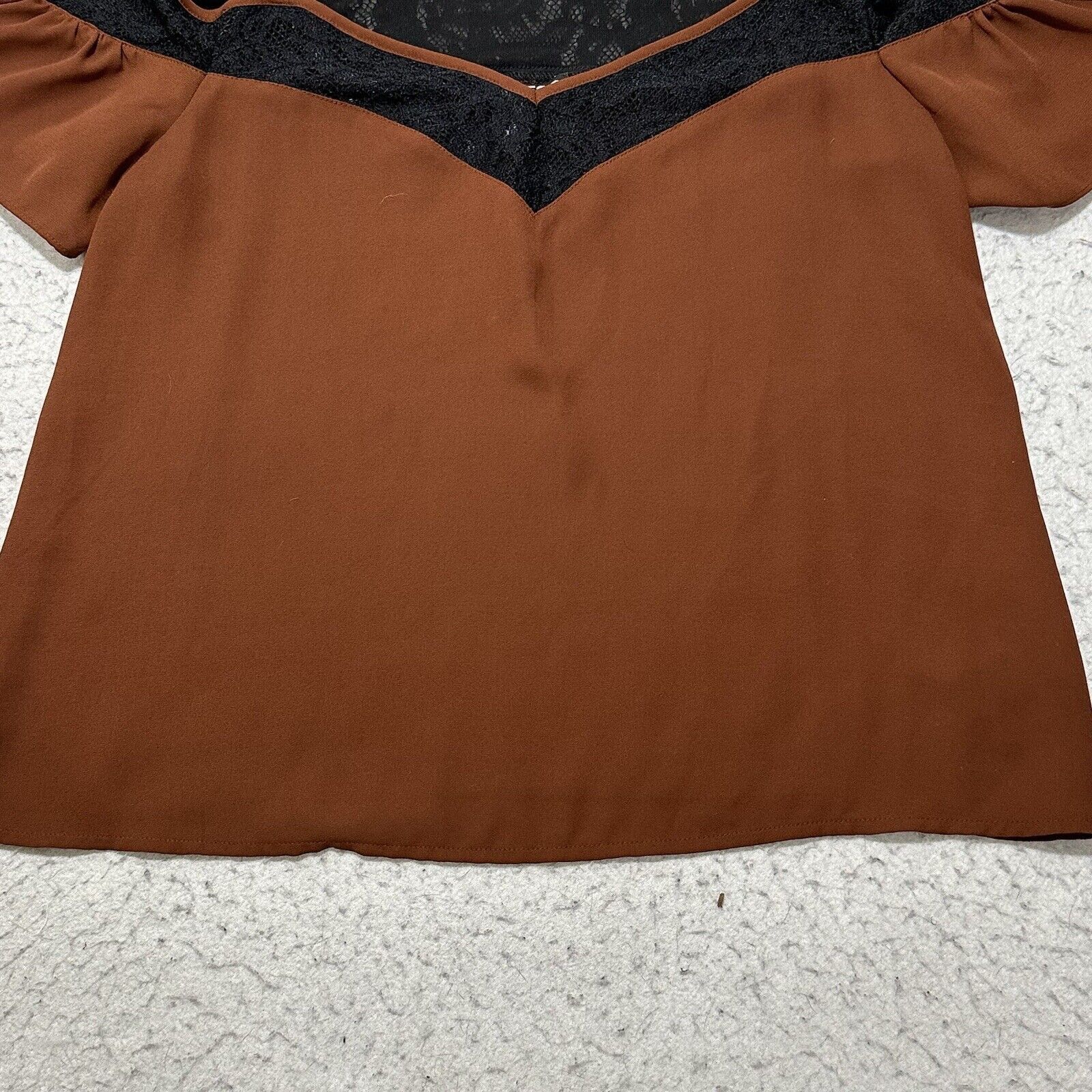 Express Express Brown Black Lace Flutter Short Sleeve Blouse Size S / US 4 / IT 40 - 7 Thumbnail