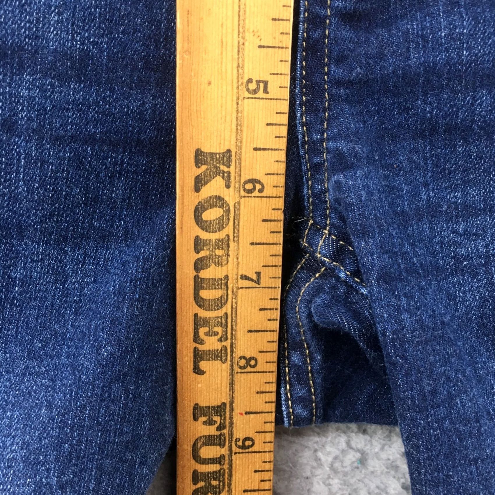 H&M H&M Mama Maternity Bermuda Shorts Womens 8 Blue Dark Wash Denim Cuffed Striped? No. Size 30" / US 8 / IT 44 - 7 Thumbnail