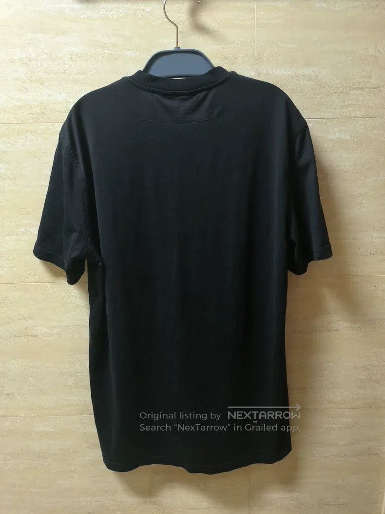Givenchy Givenchy Short-sleeve T-shirt (shark Madonna flag print, b Size US L / EU 52-54 / 3 - 2 Thumbnail