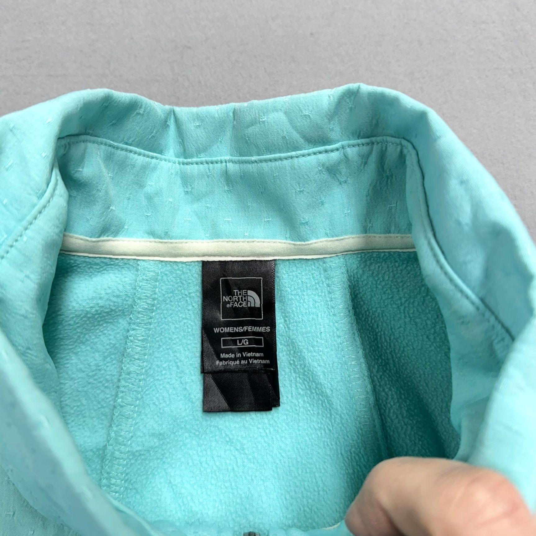 The North Face The North Face Jacket Womens L Aqua Full Zip Lined Outdoor Hiking Green Polyester Lightweight Zip Pockets Casual Travel Mens Womens? Size L / US 10 / IT 46 - 6 Thumbnail