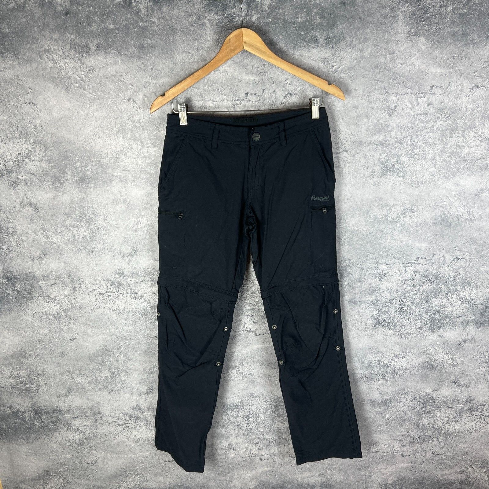 Bergans Bergans 2in1 Pants/Shorts Women's Size XS Black ` Size 28" / US 6 / IT 42 - 1 Thumbnail